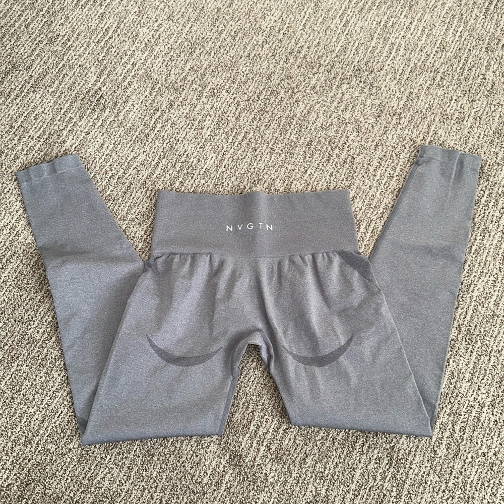 NVGTN contour Gray Leggings Medium